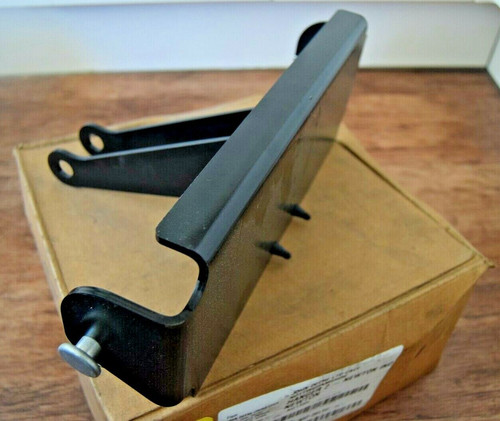 Genuine new john deere lift - genuine,