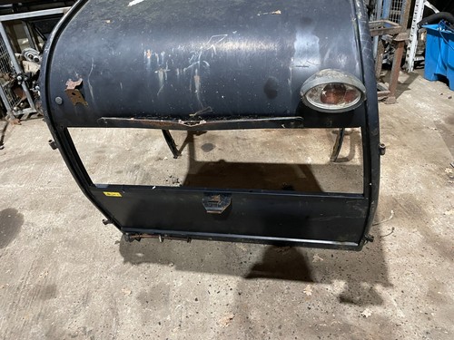 Open cab frame - open,