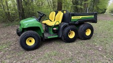 JOHN DEERE GATOR TH 6X4